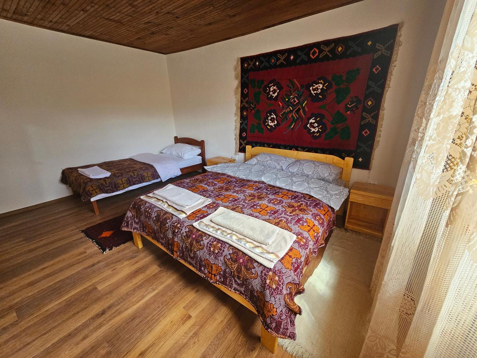 מויקובאץ Traditional House Srna מראה חיצוני תמונה