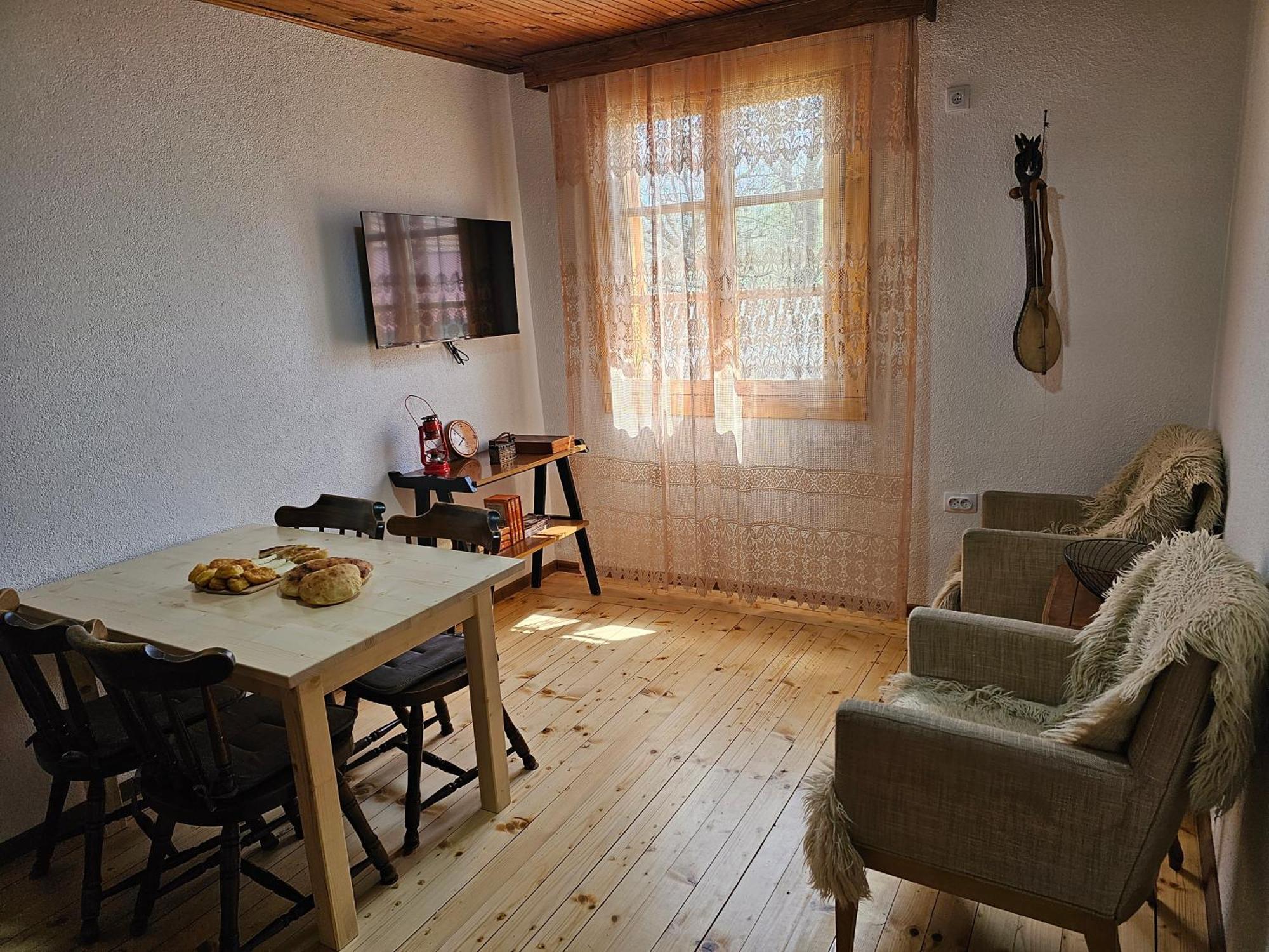 מויקובאץ Traditional House Srna מראה חיצוני תמונה
