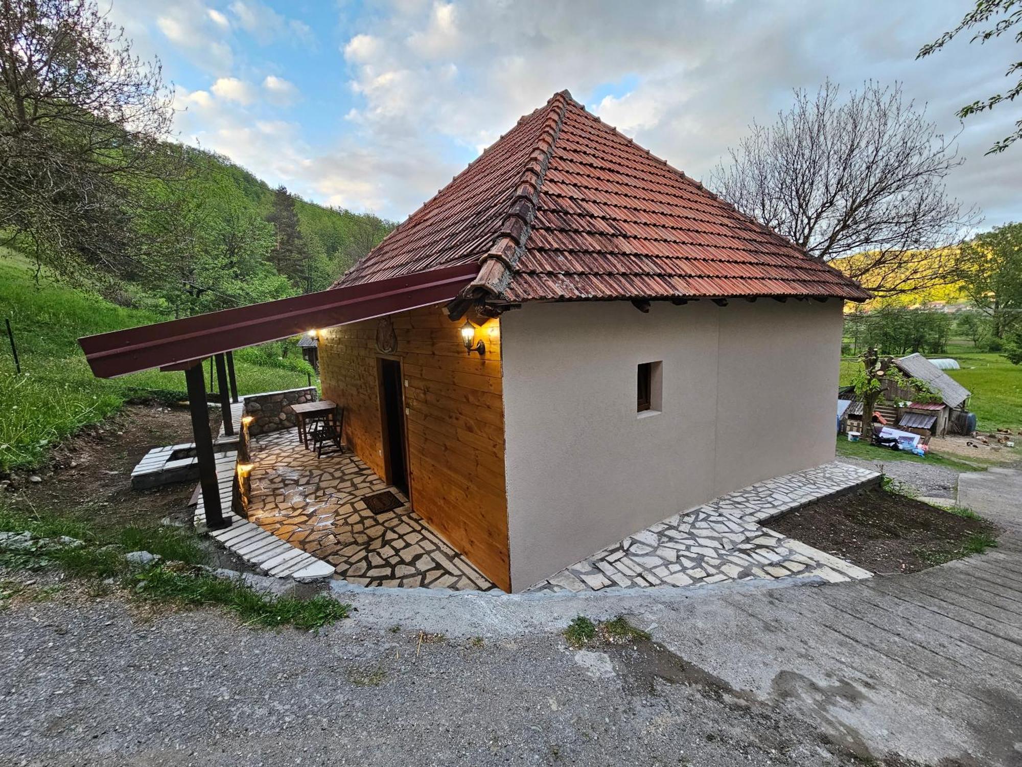 מויקובאץ Traditional House Srna מראה חיצוני תמונה