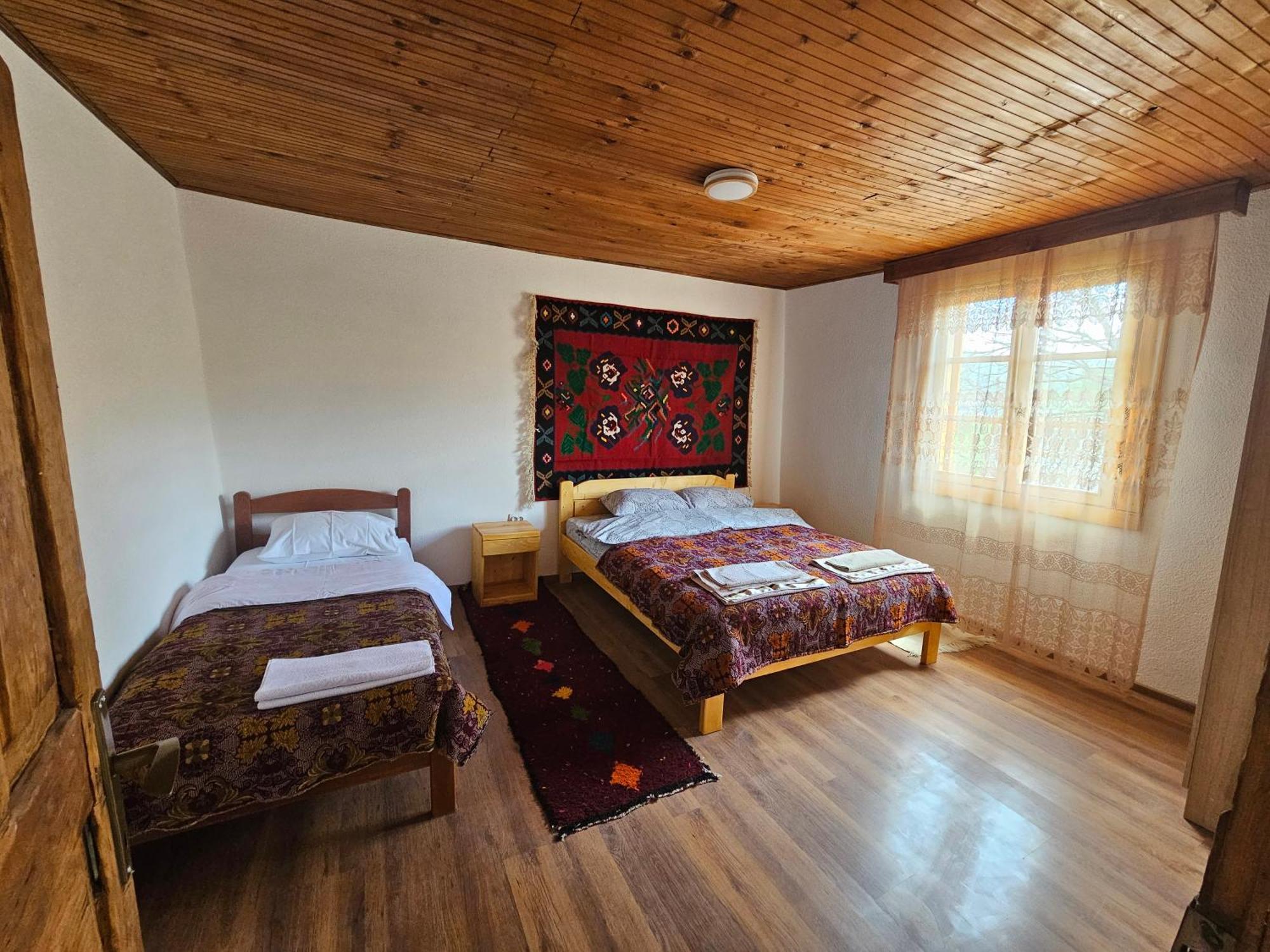 מויקובאץ Traditional House Srna מראה חיצוני תמונה